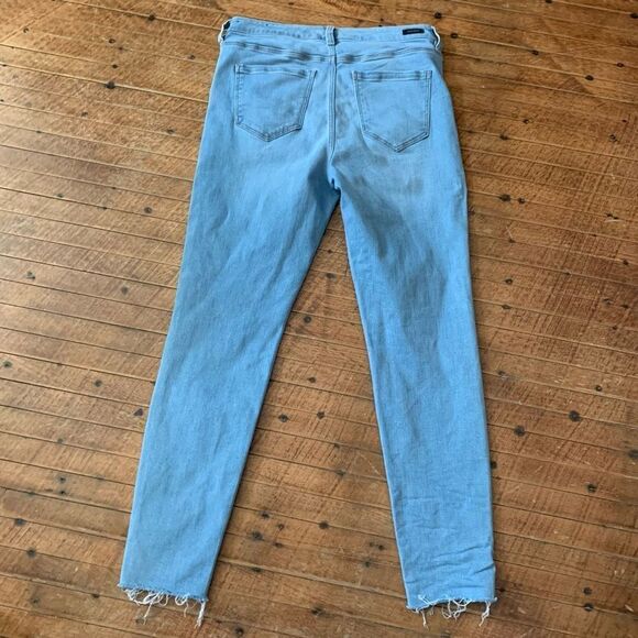 Liverpool light wash button up high waist 8/29 cropped jeans - Picture 4 of 4